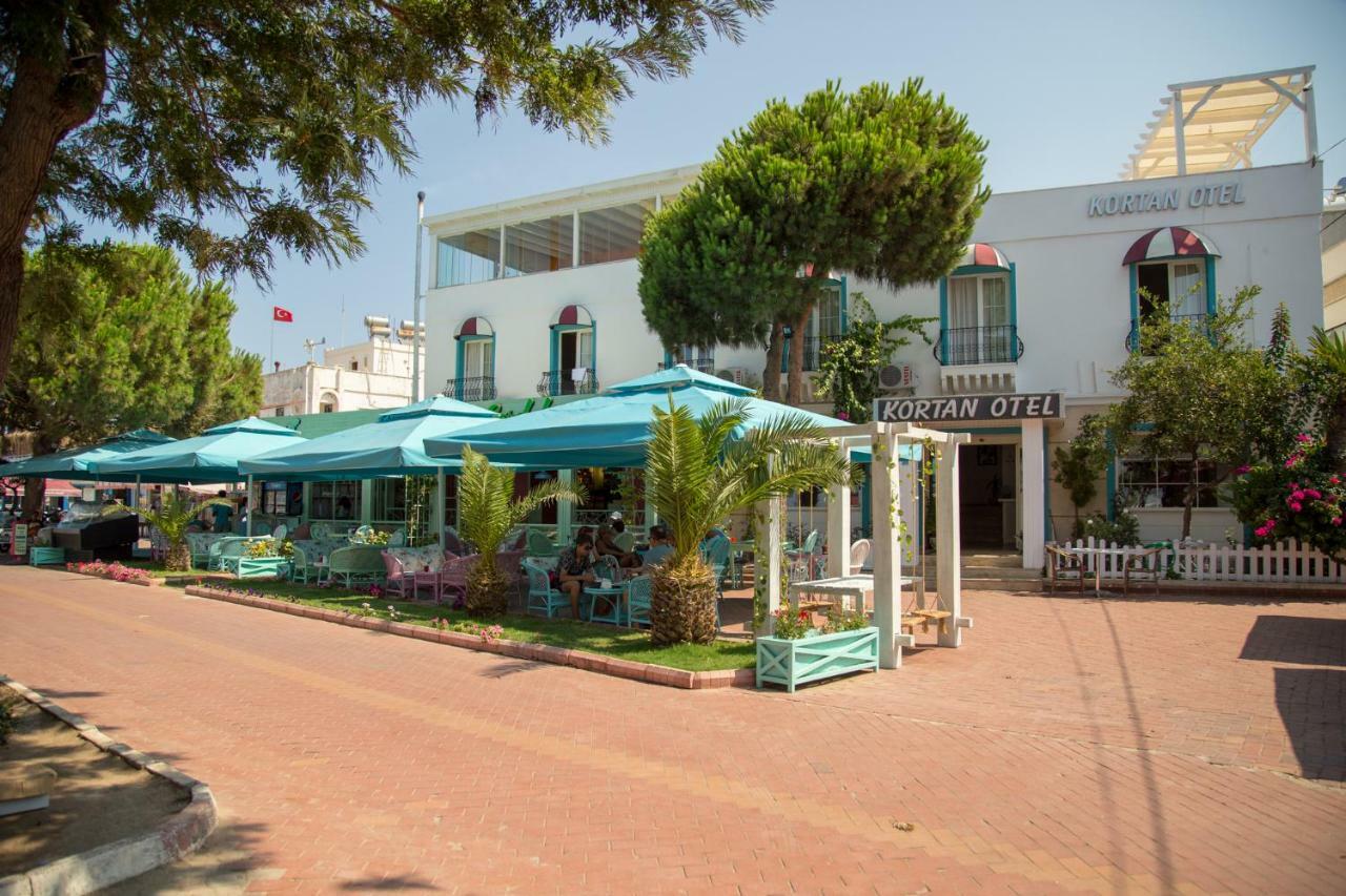 Kortan Hotel 图尔古特雷斯 外观 照片